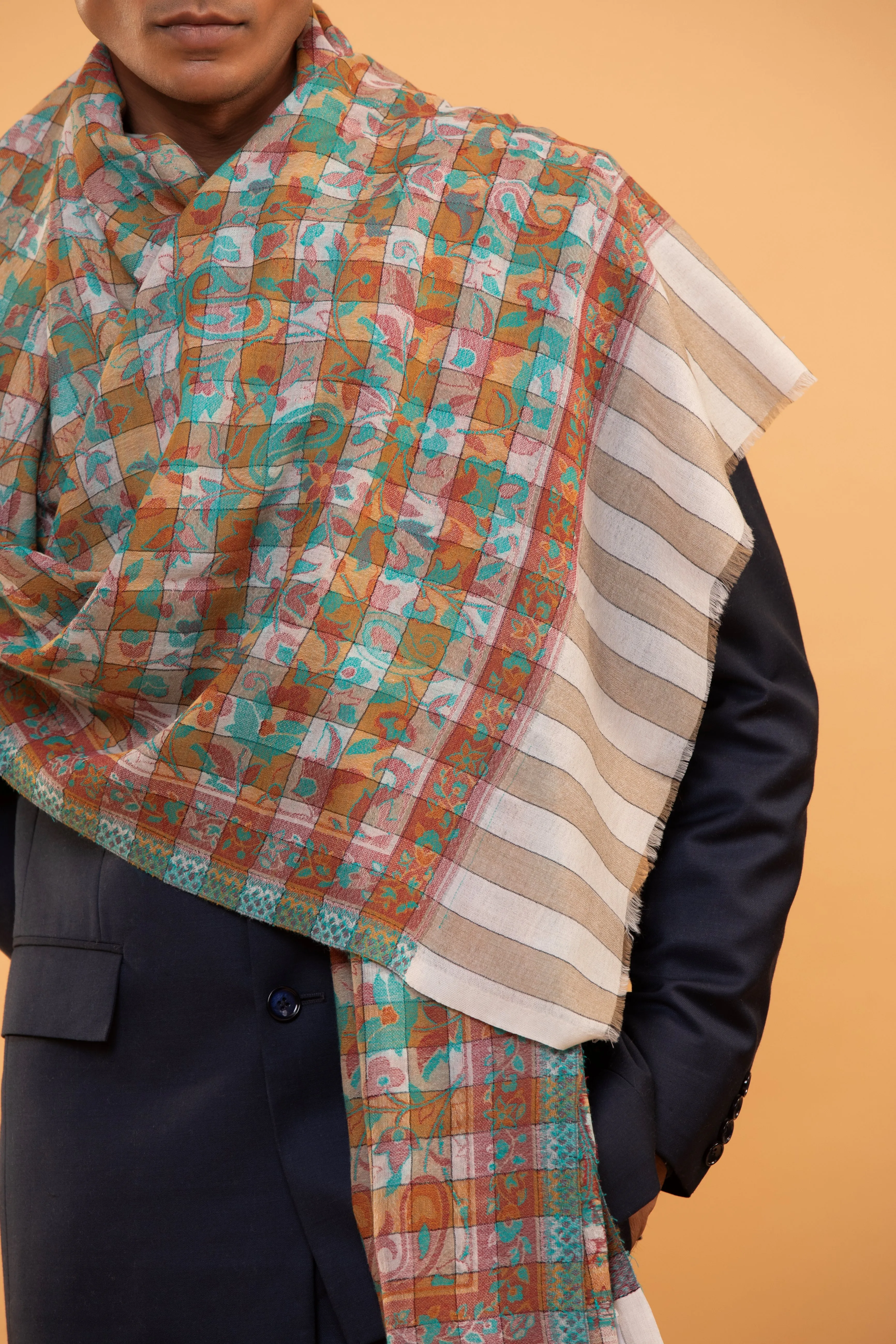 Fine Wool Checked Shawl for Men with Stylish Handwoven Design