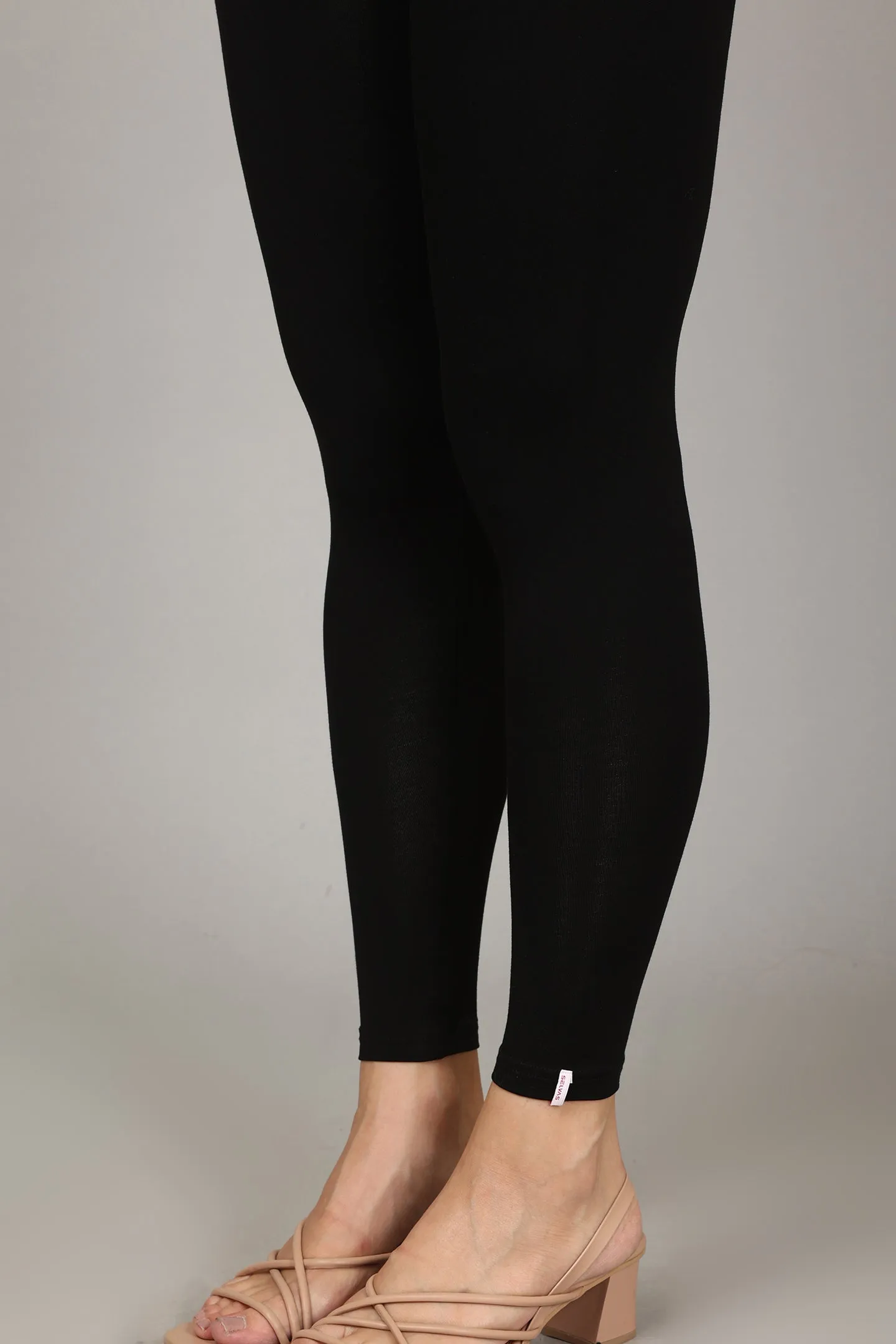 VISCOSE ANKLE LEGGINGS - BLACK