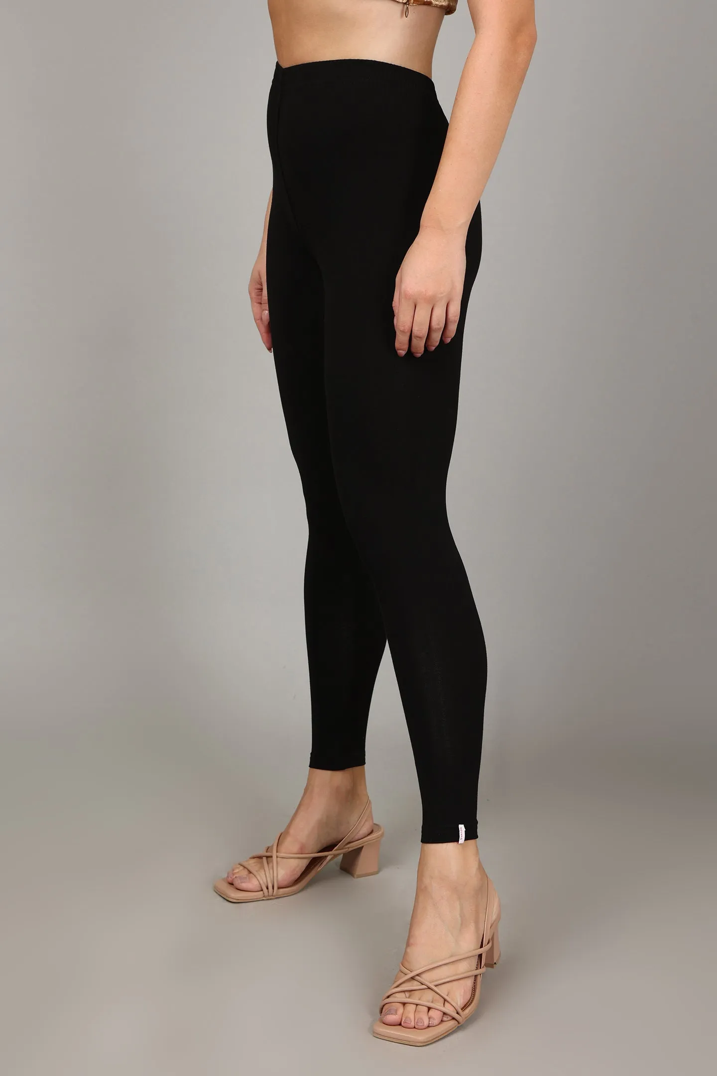 VISCOSE ANKLE LEGGINGS - BLACK